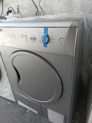 نشافة ملابس تركي لون سلفر ماركه بيكو العالمية 12 كيلو.