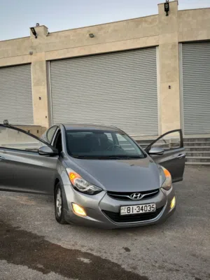 Used Hyundai Avante in Amman