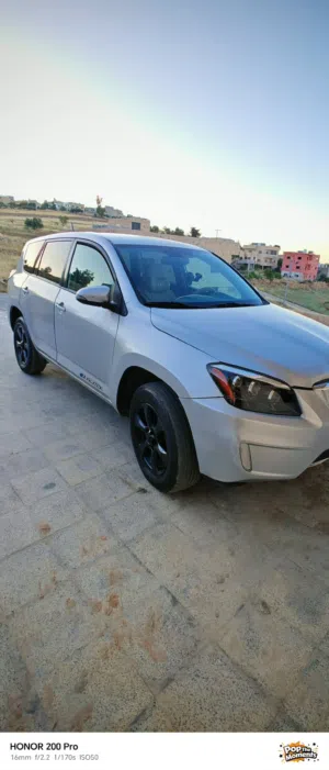 Used Toyota RAV 4 in Irbid