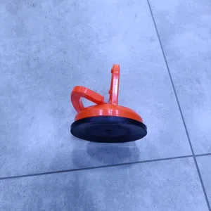 مسكات شفط زجاج وبلاط (شفاطات) - احمل الأوزان الثقيلة بأمان وسهولة!