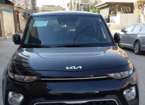 للبيع كيا سول موديل 22 مواصفات امريكيه محرك 2000دوش نظيفه جدا ماشيه 50 الف كيلو رقم اربيل وبأسمي