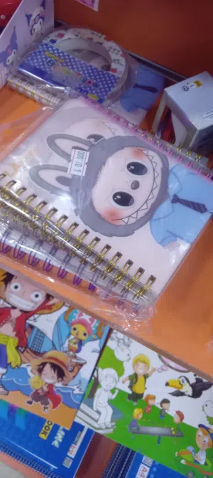 محل قرطاسية وطباعة وتجارة عامة للبيع في منطقة سار