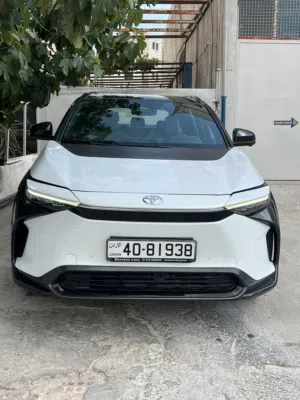 تويوتا BZ4X موديل 2022