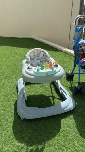 عربة مشي للاطفال