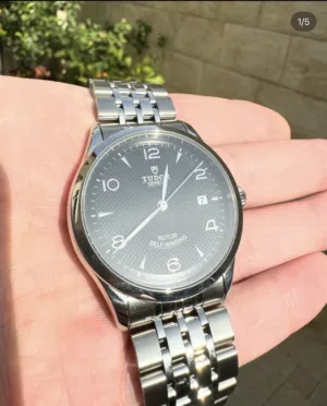 Tudor 41mm automatic 2022 بكامل المرفقات اصلية لسا تحت الكفالة لل 2027