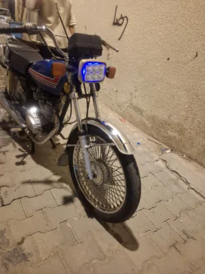 دراجه ناريه إيراني لبيع نضيفه