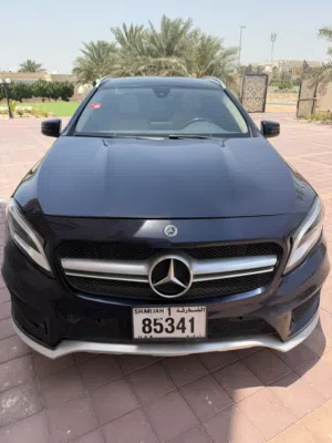 2018 Mercedes GLA 250 Clean & well maintained مرسيدس GLA 250 موديل 2018 بحالة ممتازة