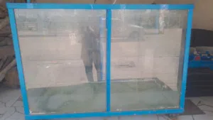 حوض اسماك كبير للبيع