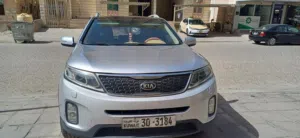 2014 Kia Sorento EX SUV with 7 Seats, Hybrid, Original Paint, Japanese Specs