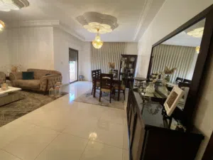 200 m2 3 Bedrooms Apartments for Sale in Amman Jubaiha