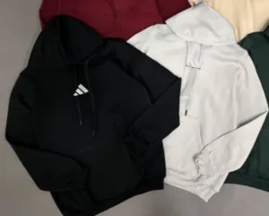 هودي تقيل مبطن متوفر بلون الأسود والأبيض