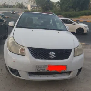 سوزوكي SX4 2011 موديل GLX نظيف وجاهز للبيع مع تأمين سنة وإطارات احتياطية بحالة جيدة جدا