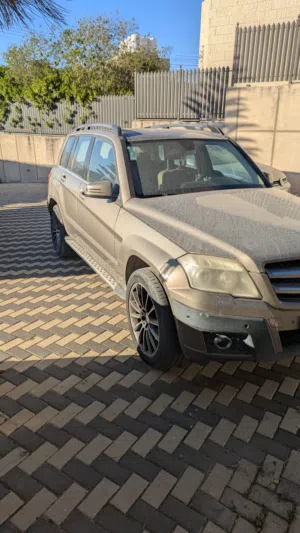 مرسيدس-جبلية-glk-280-موديل-2008-دفع-رباعي-وارتفاع-عال