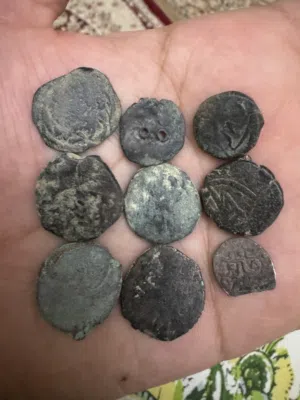 عملات قاجارية 46 حبة تقريبا