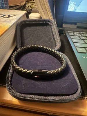 Tommy hilfigher original bracelet