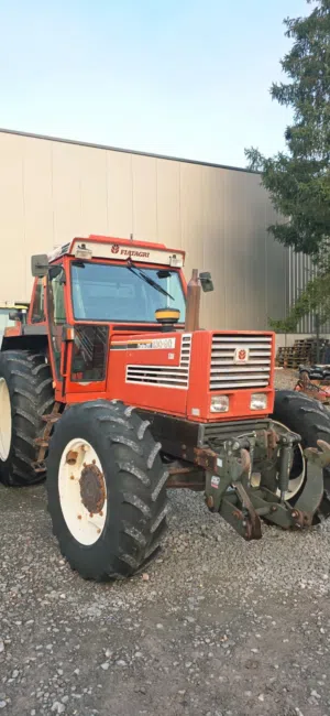 معدات ثقيلة للبيع من بريطانيا  لوادر وحفارات ونقل ثقيل للتصدير Heavy Equipment from UK – Export