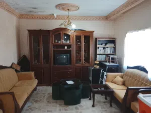 اثاث مستعمل .