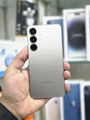 عرض خااص : Samsung 25 5G 256gb هاتف نظيف جدا بحالة الوكالة بدون اي شموخ أو مشاكل مع ضمان و ملحقات