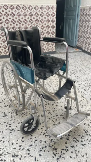 كرسي ذوي الأحتياجات جديد