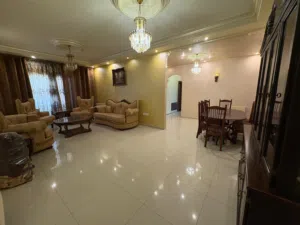 شقة للايجار في شارع الجامعة