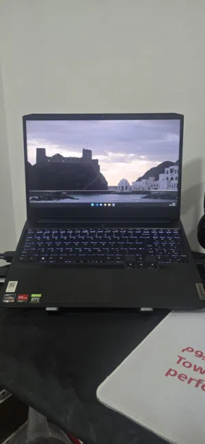 Lenovo IdeaPad Gaming 3 - 24GB RAM / 1.5TB SSD - RTX 3050