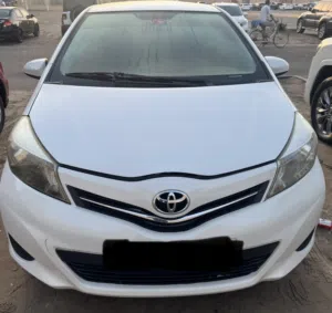 Toyota Yaris 2014 hatchback