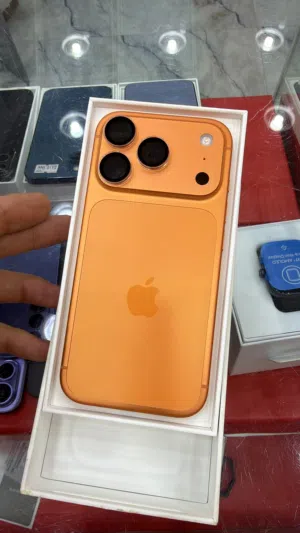 هاتف iPhone 17 pro مستعمل بطاريه 100% بسعر ممتاز