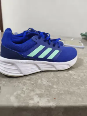 Adidas blue striped good condition clean shoes