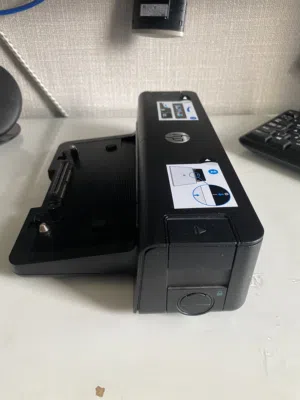 2 Different Types of HP Laptop Docking Stations