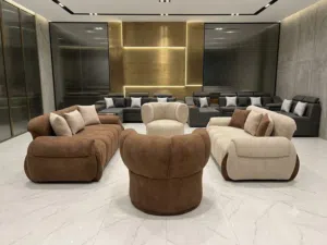 الانتريه الاكتر طلبنا تحفه   وكله اسفنجات كثافه 33   زان ابيض محمل ضهر ثابت   السعر 18000ج بدل من