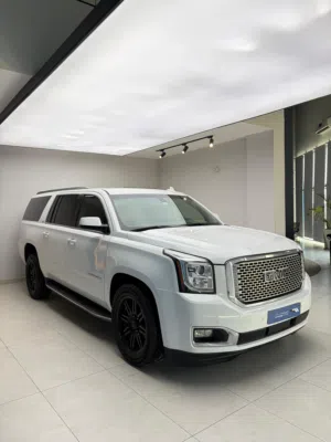 GMC Yukon xl قمة في النظافة