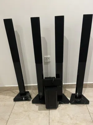 سماعات قوية