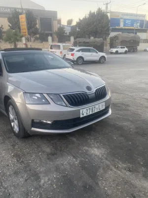 اوكتافيا بنزين