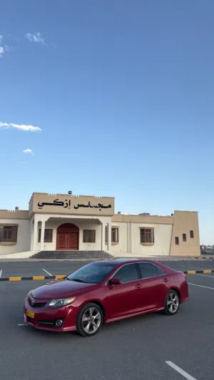 Used Toyota Camry in Al Dakhiliya