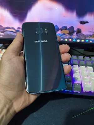 Samsung . Galaxy S7 Edge . 32 GB3