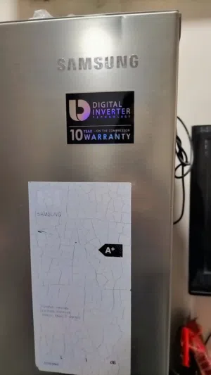 Refrigerator  Samsung Digital Inverter