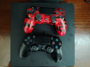 بلايستيشن 4 سلم