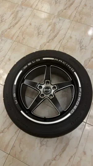 ويلدات مع سيمي سلك فقط للدودج 305/35ZR18
