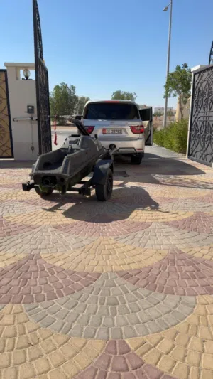 جتسكي واقف للبيع