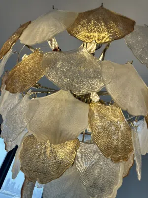 Luxury Modern Chandelier – Gold & Frosted Glass Leaf Design