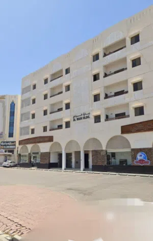 130 m2 2 Bedrooms Apartments for Rent in Muscat Al Khuwair