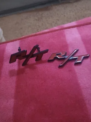 للبيع  شعار  دودج