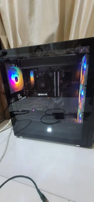 pc كامله للبيع