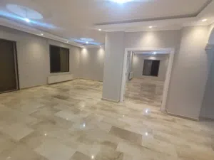 230 m2 4 Bedrooms Apartments for Rent in Amman Tla' Ali