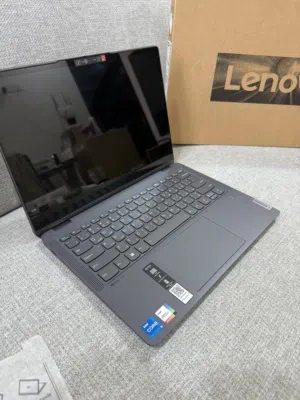 Lenovo intel i5 512GB