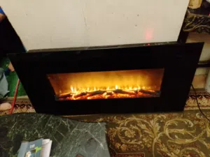 شاشه مع دفايات كهرباء