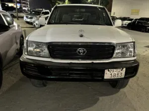 Used Toyota Land Cruiser in Al Ahmadi