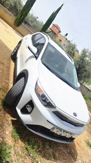 Used Kia Stonic in Salfit