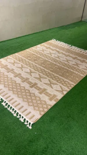 سجاده ممتازه  مافيها ولا بقعه