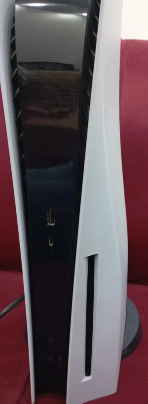 بلايستيشن 5 للبيع